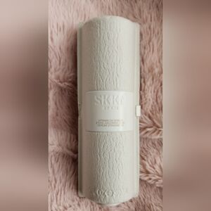 SKNN BY KIM Vitamin C8 Serum, 1 Fl. Oz./30 mL, NEW, Vitamin C, Kim Kardashian